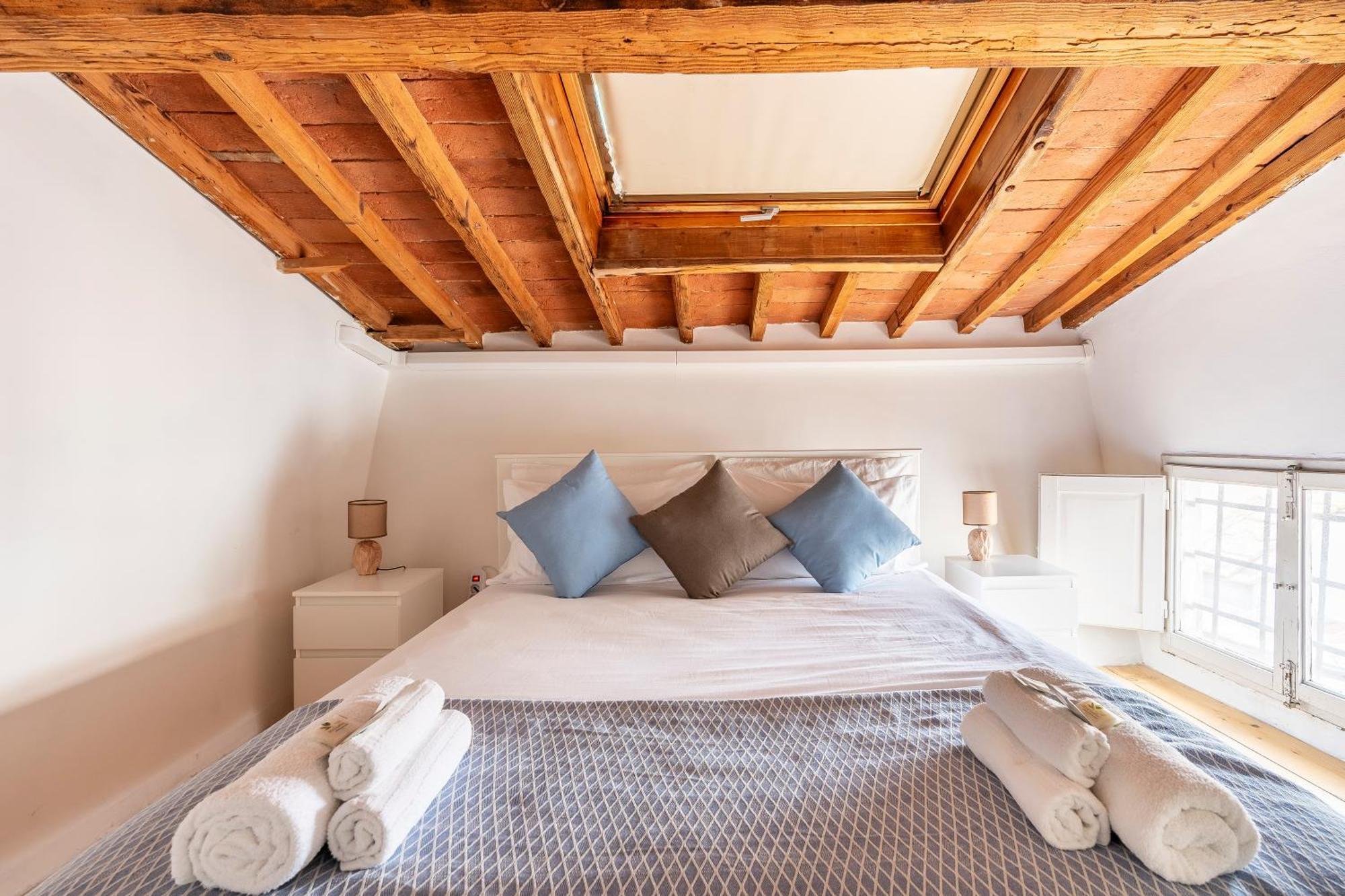 Piazza Santo Spirito Appartamento Con 2 Camere Matrimoniali Флоренция Экстерьер фото